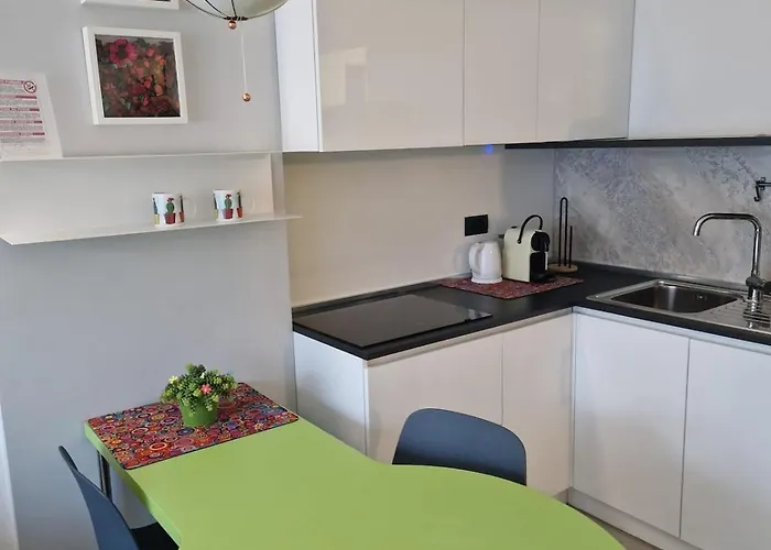 Cozy And Restful In Como, Near The