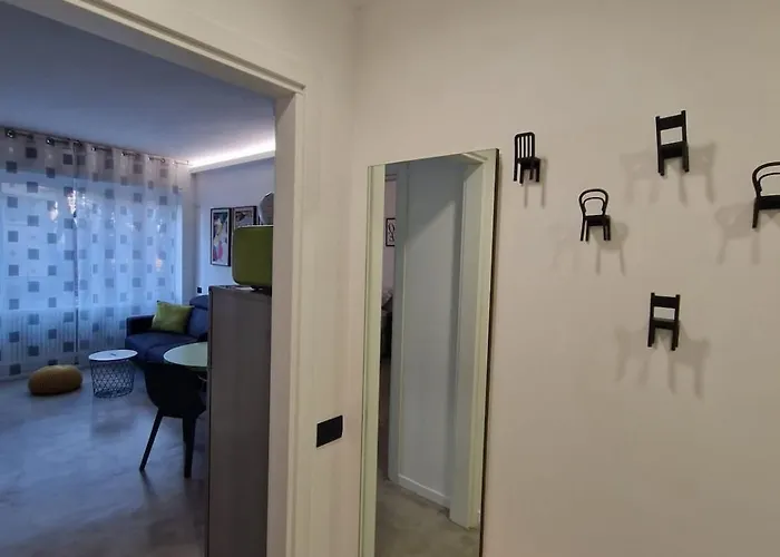 Апартаменты Cozy And Restful In Como, Near The *